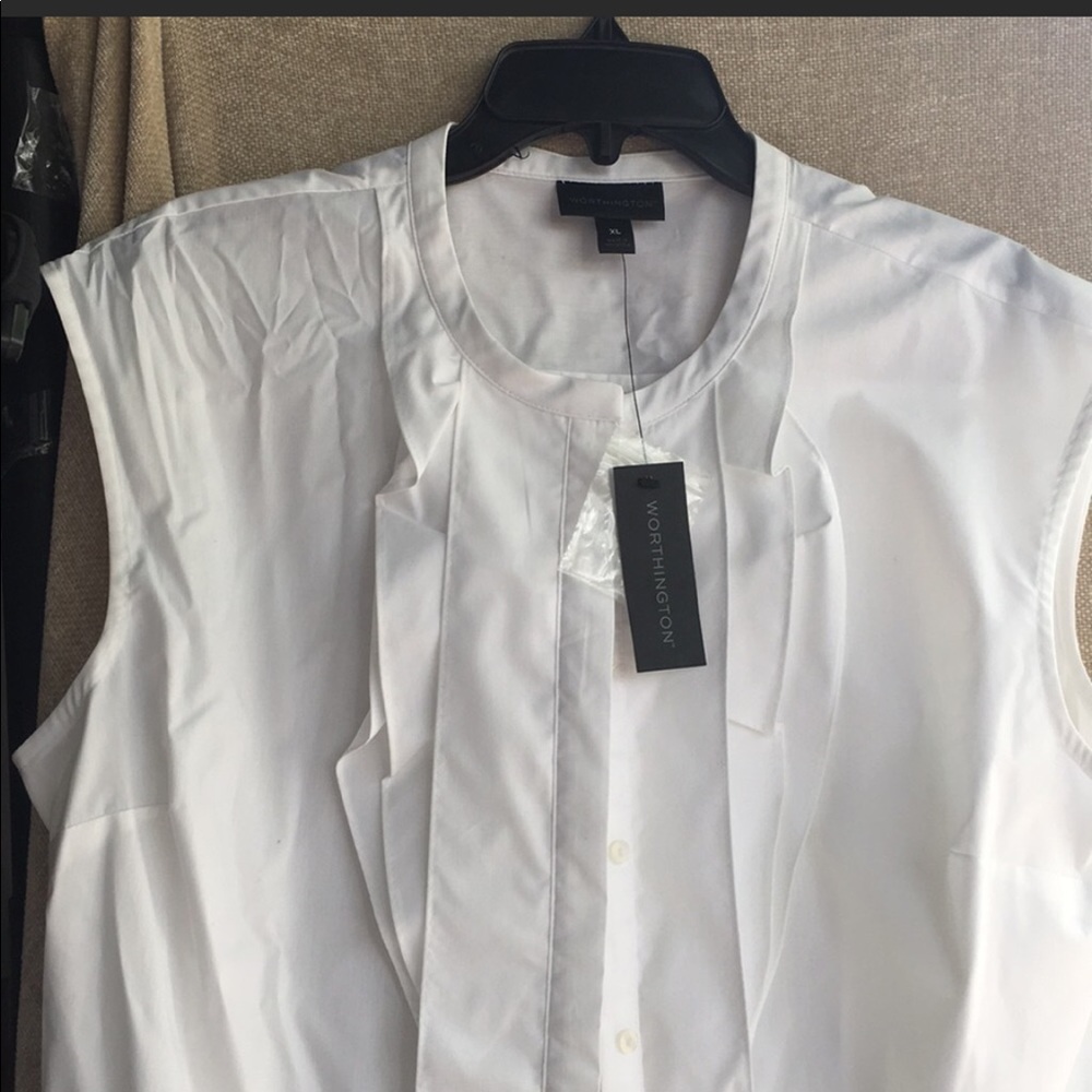 SOLD NWT White Ruffle Blouse
